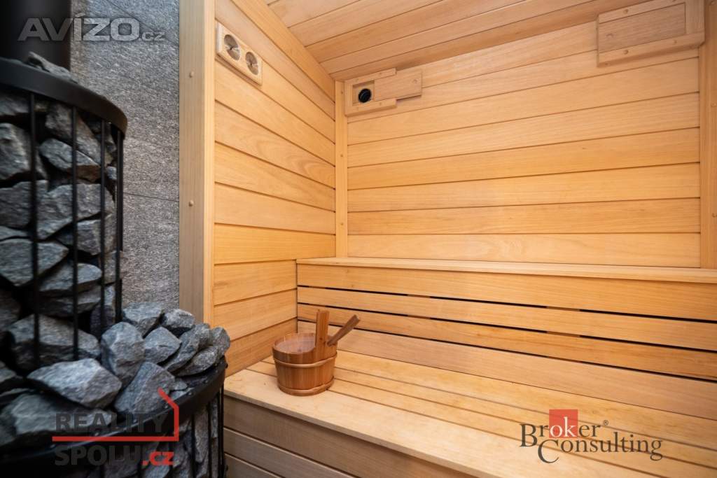 Foto inzerátu Prodej rodinného domu 213 m²