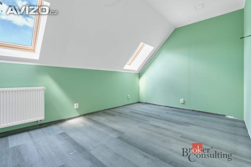 Foto inzerátu Prodej rodinné domy, 202 m² - Smolné Pece