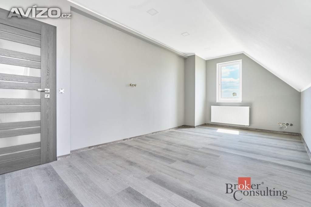 Foto inzerátu Prodej rodinné domy, 202 m² - Smolné Pece