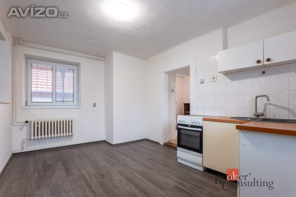 Foto inzerátu Prodej rodinného domu 144 m², Popovice