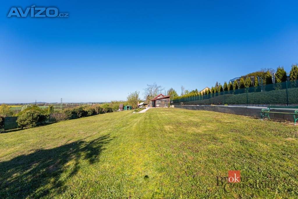 Foto inzerátu Prodej stavebního pozemku 1 271 m², Ohrazenice