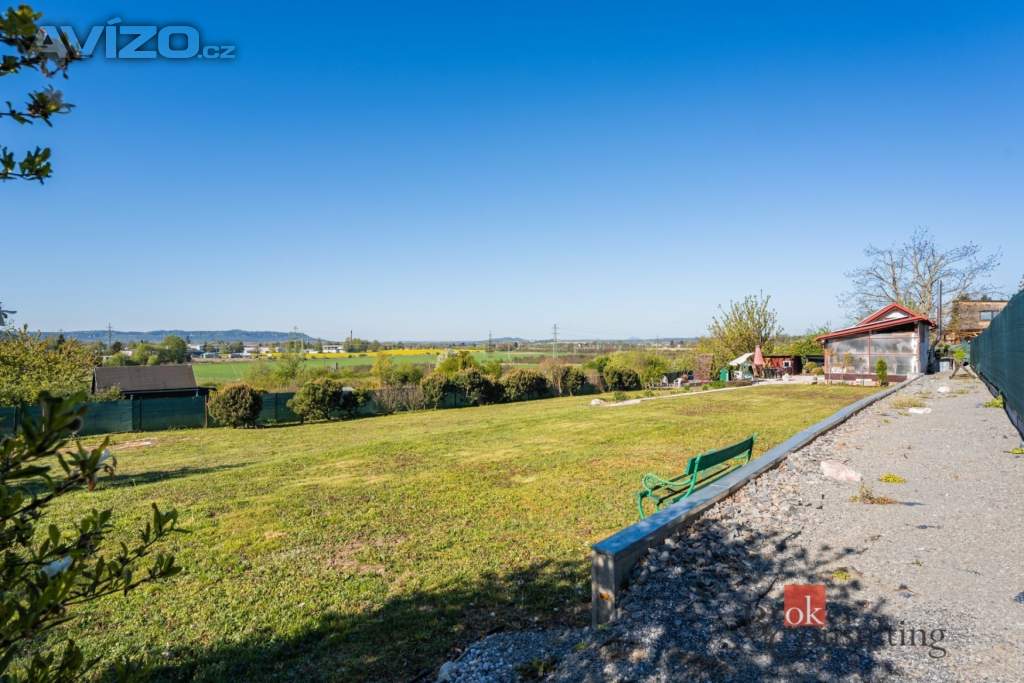 Foto inzerátu Prodej stavebního pozemku 1 271 m², Ohrazenice