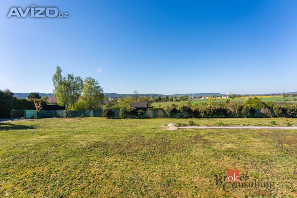 Foto inzerátu Prodej stavebního pozemku 1 271 m², Ohrazenice
