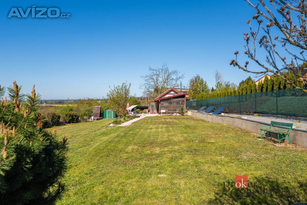 Foto inzerátu Prodej stavebního pozemku 1 271 m², Ohrazenice