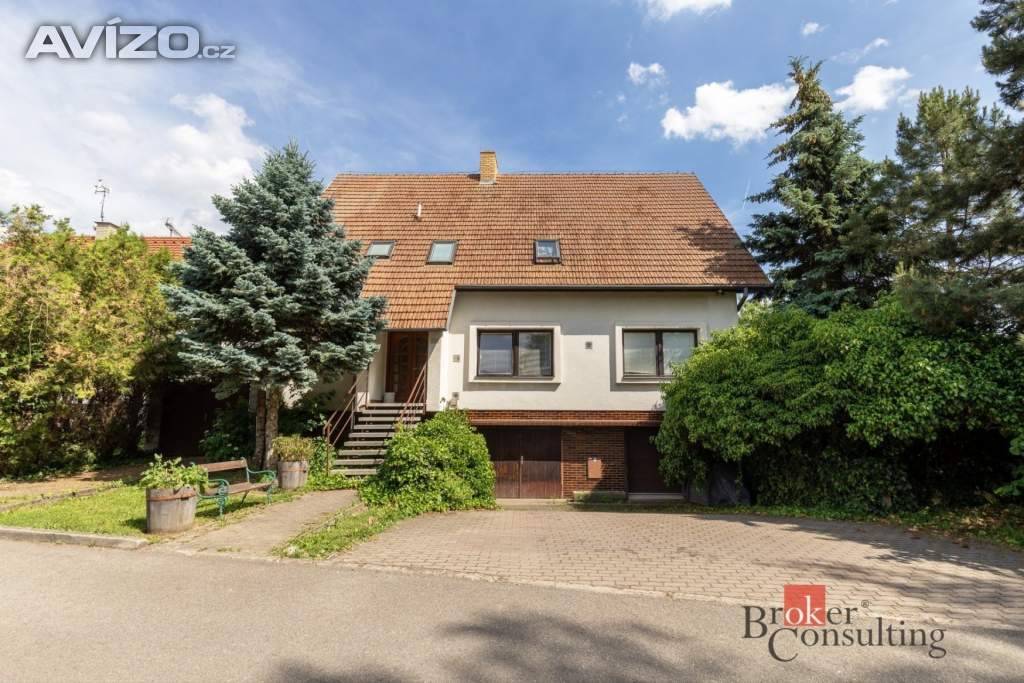 Prodej rodinného domu 402 m², Hodonice