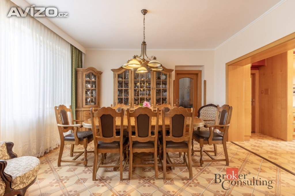 Foto inzerátu Prodej rodinného domu 402 m², Hodonice