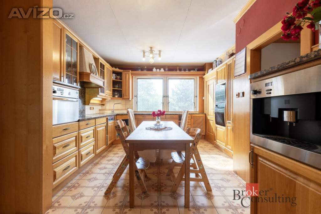 Foto inzerátu Prodej rodinného domu 402 m², Hodonice