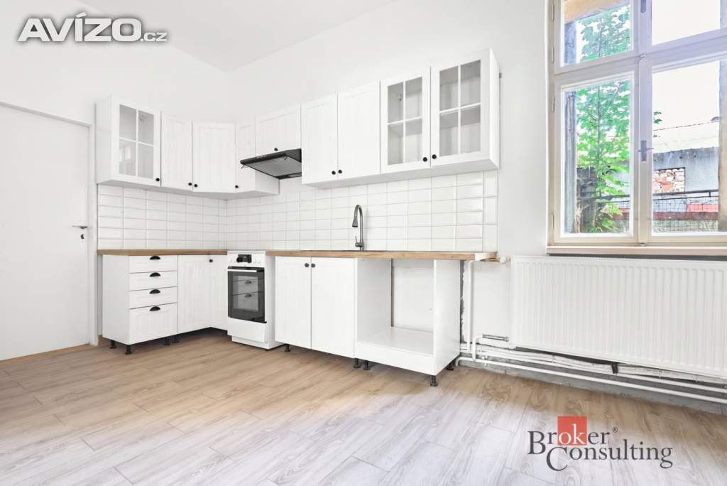 Foto inzerátu Prodej kanceláře 750 m², Nejdek