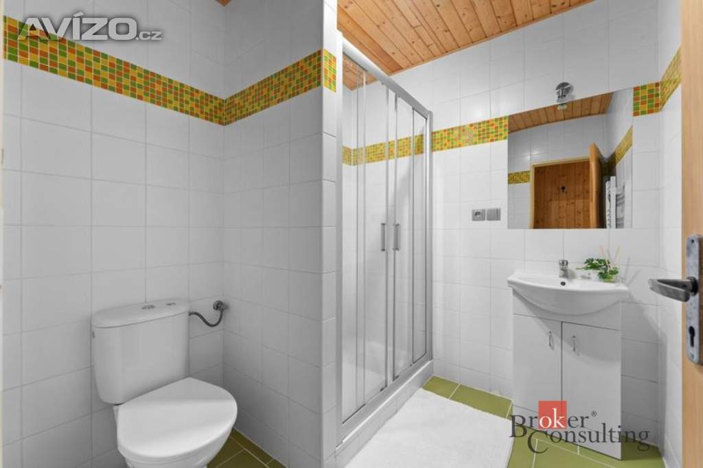 Foto inzerátu Prodej nemovitosti pro ubytování 650 m², Strážné