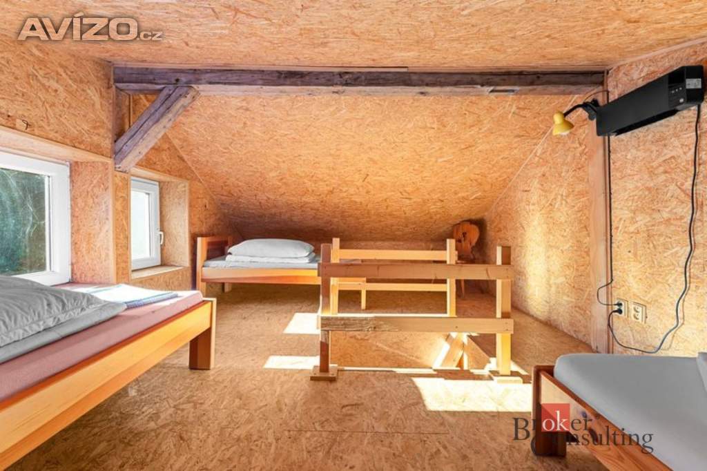 Foto inzerátu Prodej nemovitosti pro ubytování 650 m², Strážné