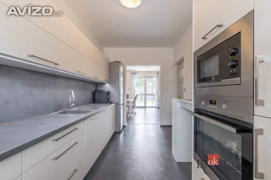 Foto inzerátu Prodej rodinného domu 100 m², Holubice