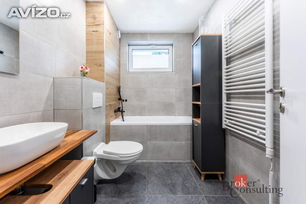 Foto inzerátu Prodej bytu 2+kk 37 m², Ostrava