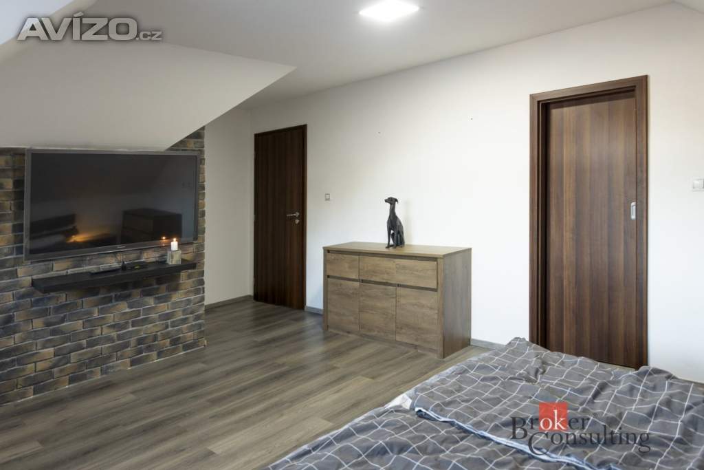 Foto inzerátu Prodej rodinného domu 280 m², Hýskov