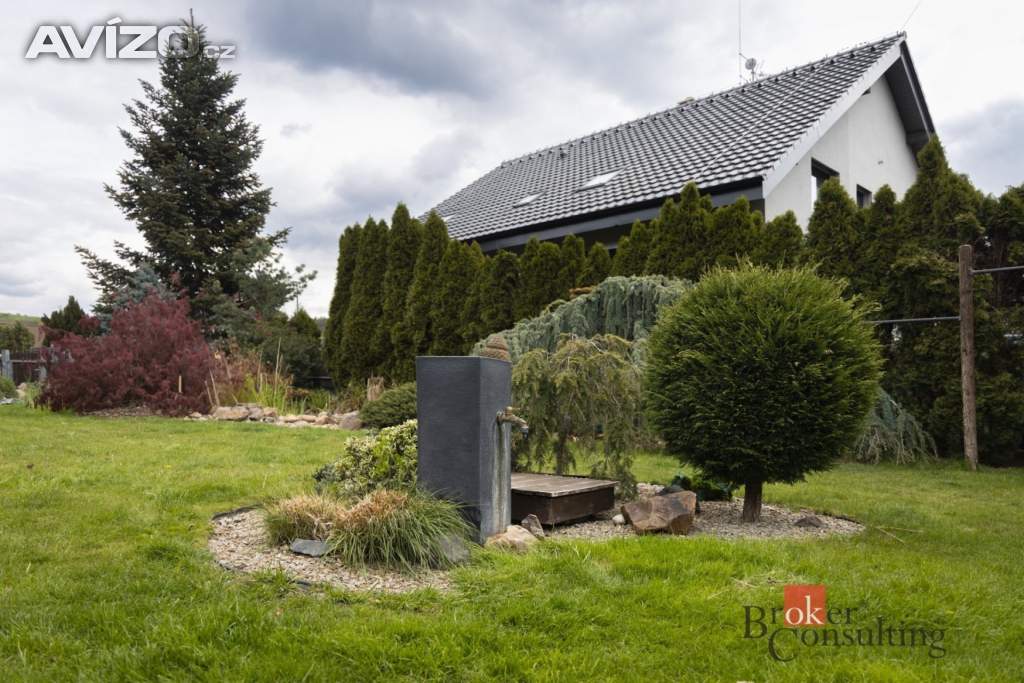 Foto inzerátu Prodej rodinného domu 280 m², Hýskov