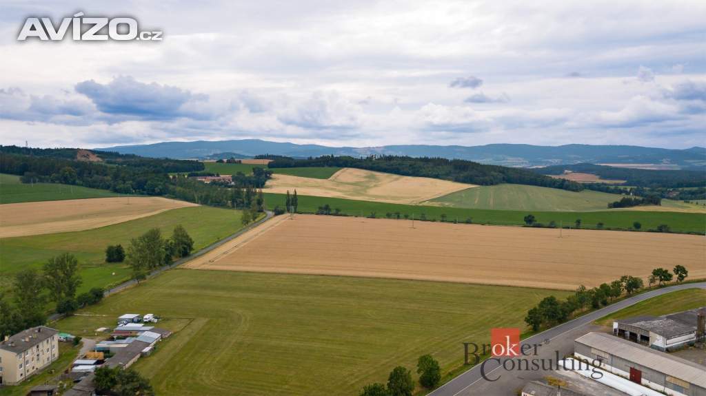 Foto inzerátu Prodej stavebního pozemku 4 988 m², Meclov