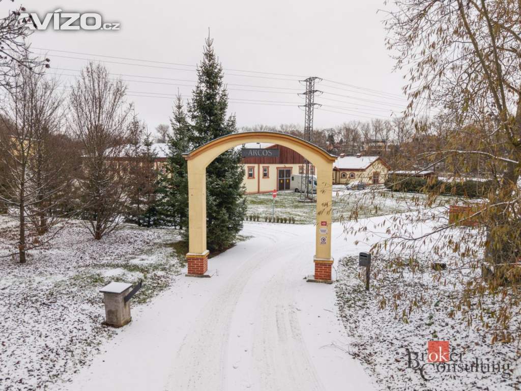 Foto inzerátu Prodej specifické nemovitosti 2 093 m², Nučice