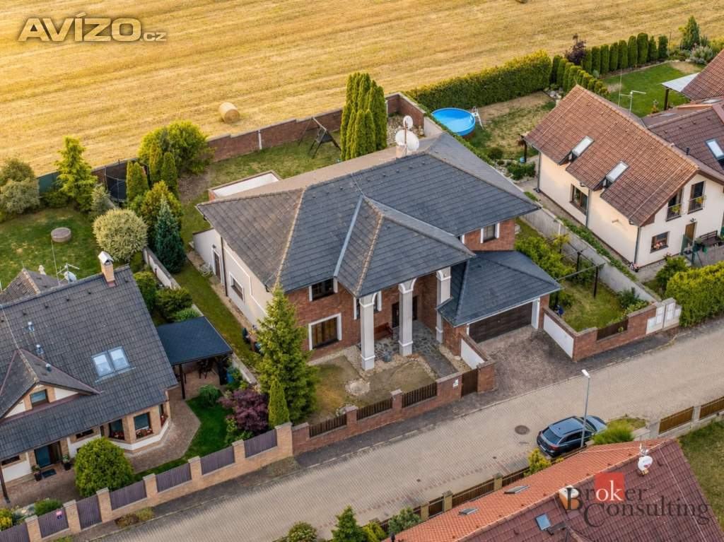 Foto inzerátu Prodej rodinného domu 307 m², Praha
