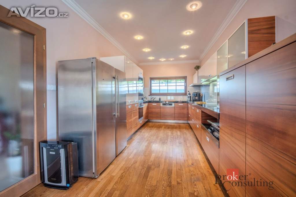 Foto inzerátu Prodej rodinného domu 307 m², Praha