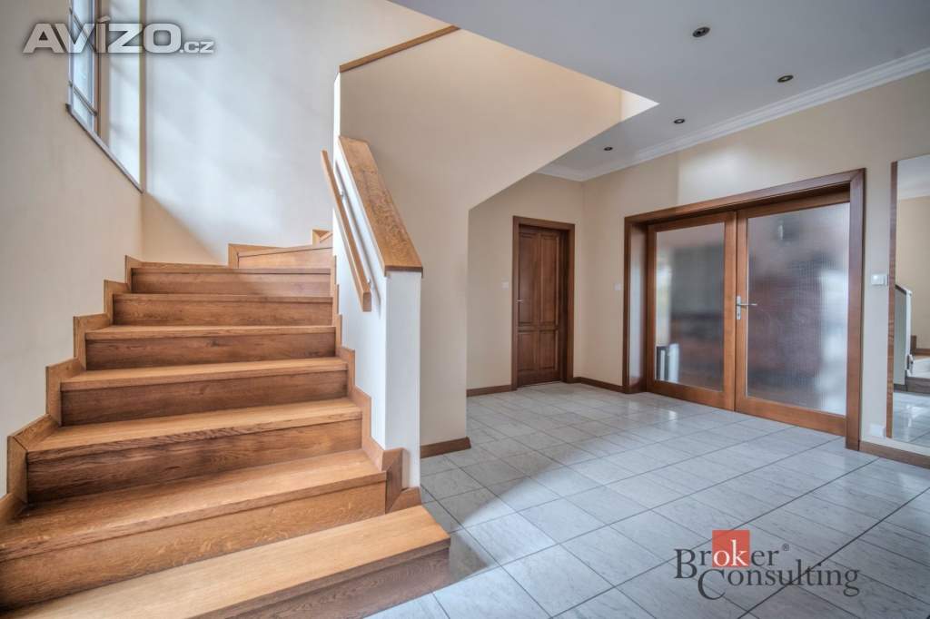 Foto inzerátu Prodej rodinného domu 307 m², Praha