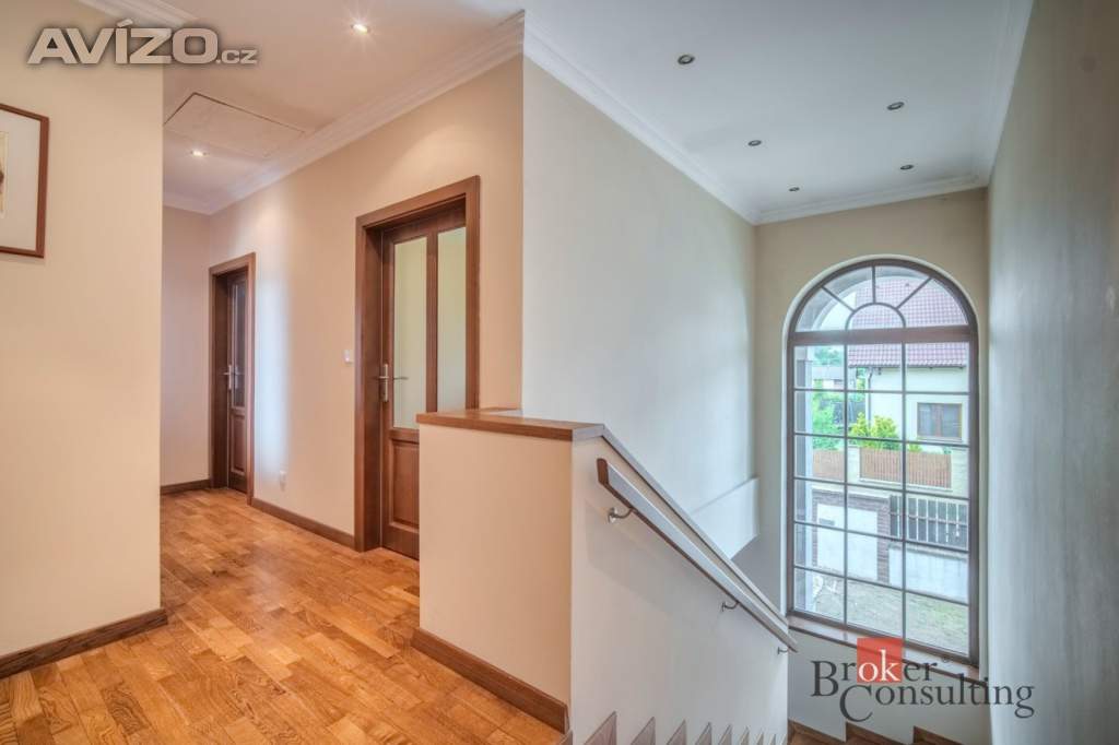 Foto inzerátu Prodej rodinného domu 307 m², Praha