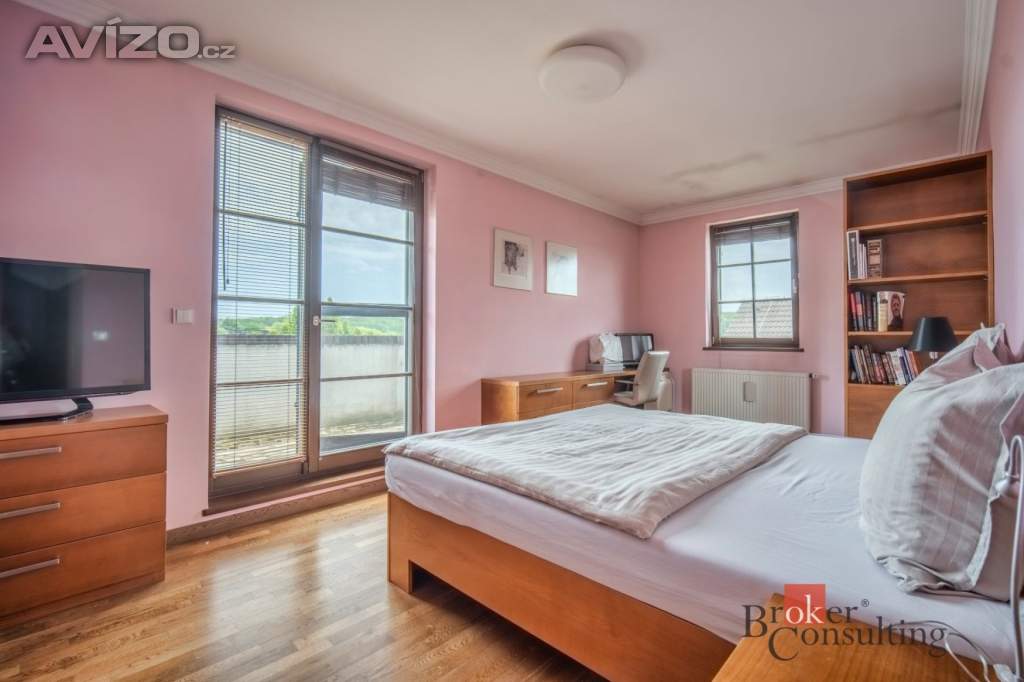 Foto inzerátu Prodej rodinného domu 307 m², Praha