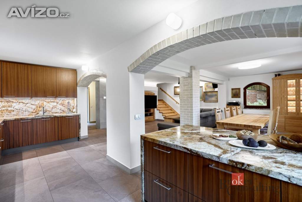 Foto inzerátu Prodej rodinné domy, 231 m² - Nejdek - Bernov