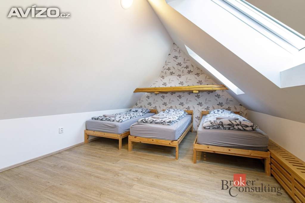 Foto inzerátu Prodej chalupy 250 m², Karolinka