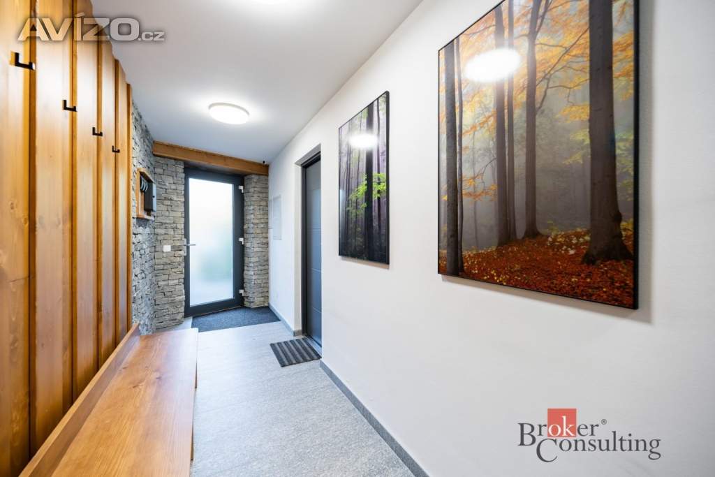 Foto inzerátu Prodej rodinného domu 213 m²