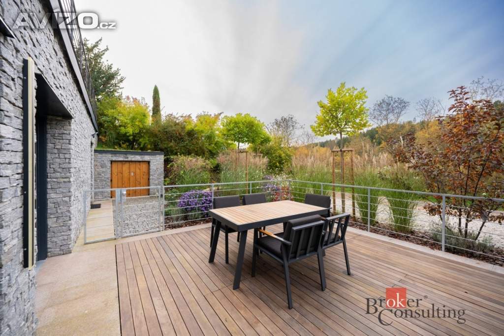 Foto inzerátu Prodej rodinného domu 213 m²