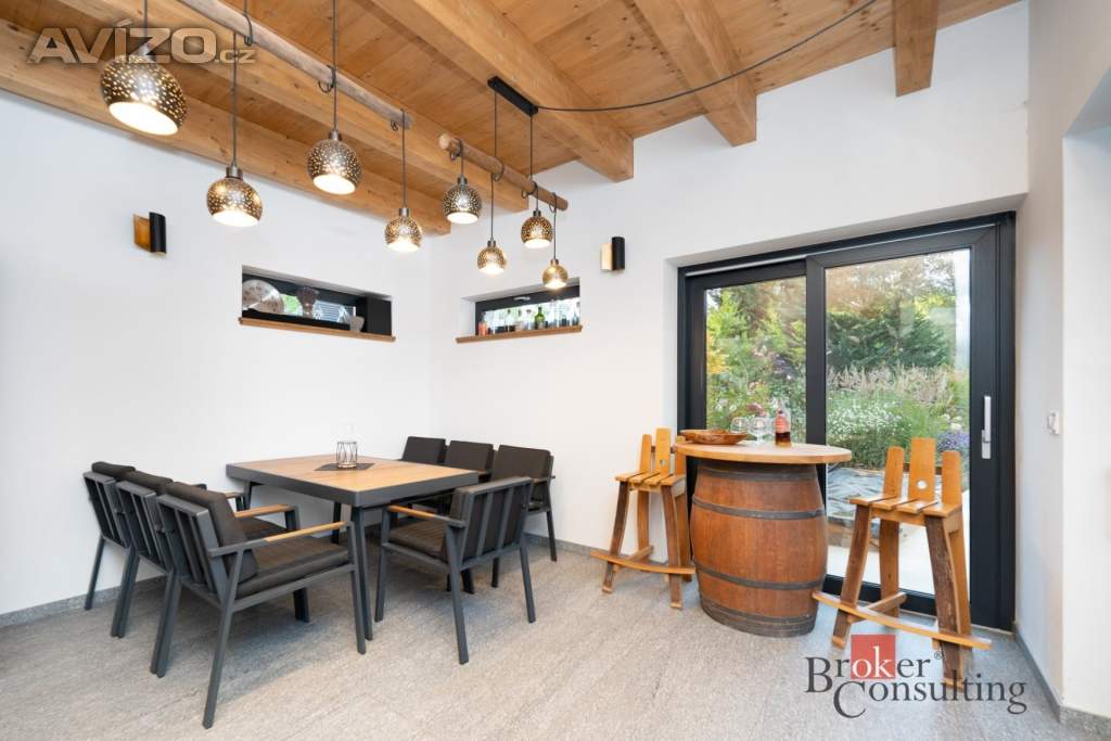 Foto inzerátu Prodej rodinného domu 213 m²