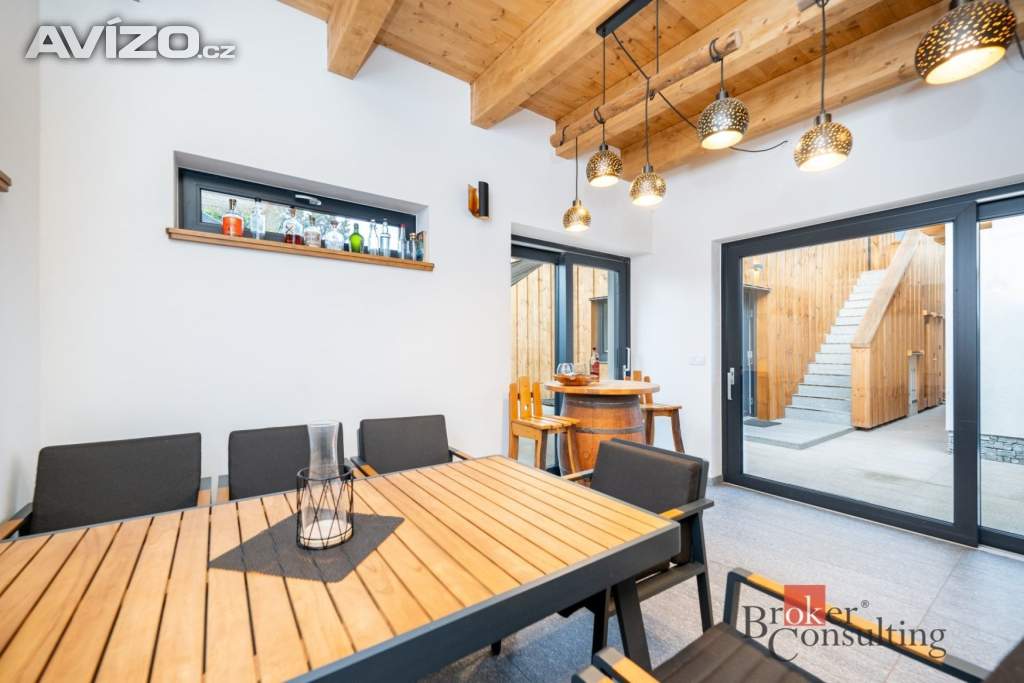 Foto inzerátu Prodej rodinného domu 213 m²