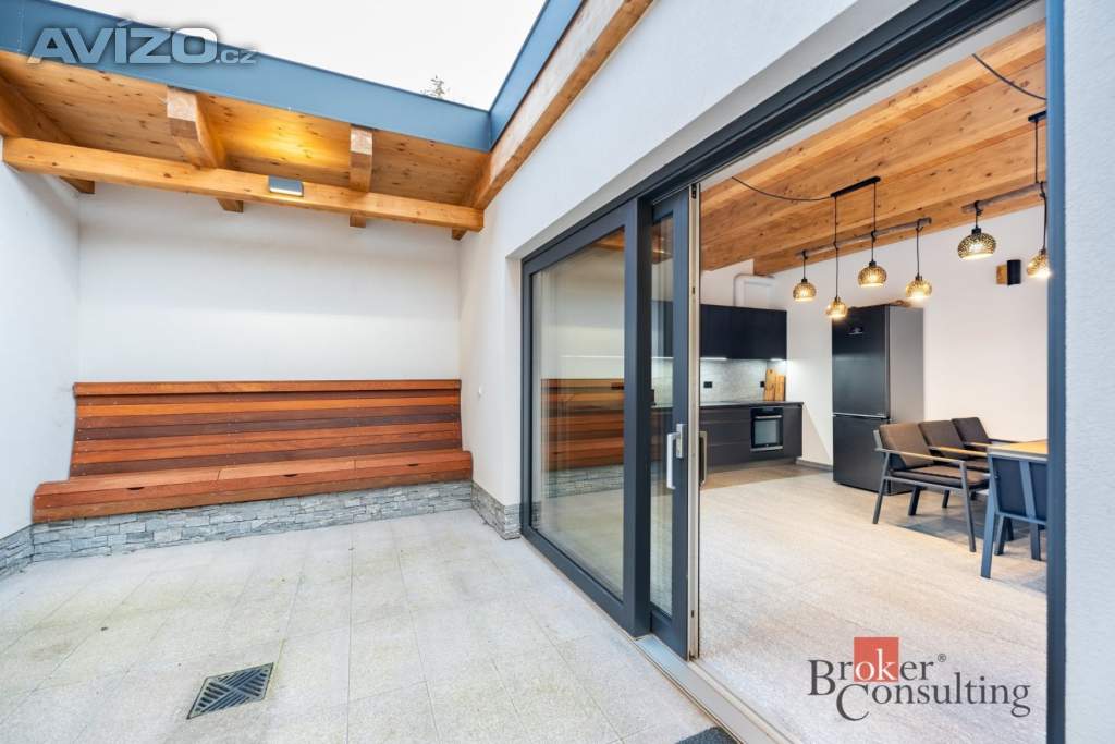 Foto inzerátu Prodej rodinného domu 213 m²