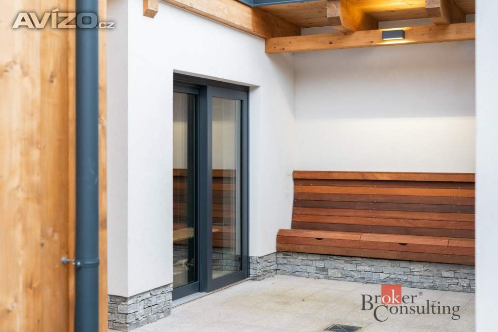 Foto inzerátu Prodej rodinného domu 213 m²