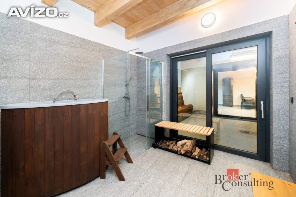 Foto inzerátu Prodej rodinného domu 213 m²