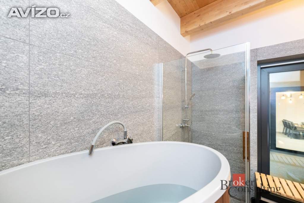 Foto inzerátu Prodej rodinného domu 213 m²
