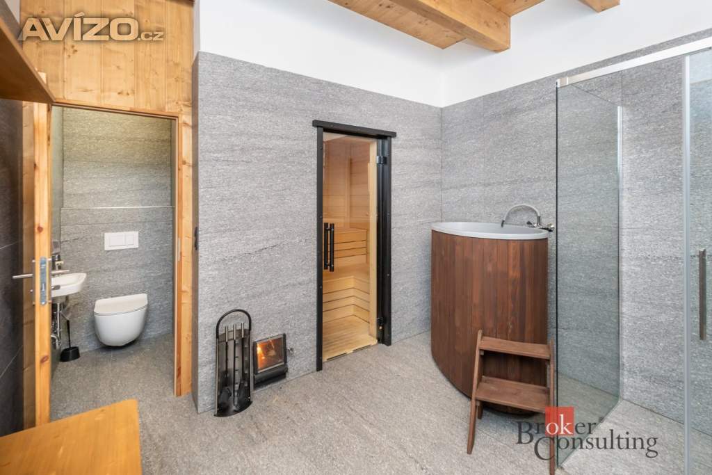 Foto inzerátu Prodej rodinného domu 213 m²