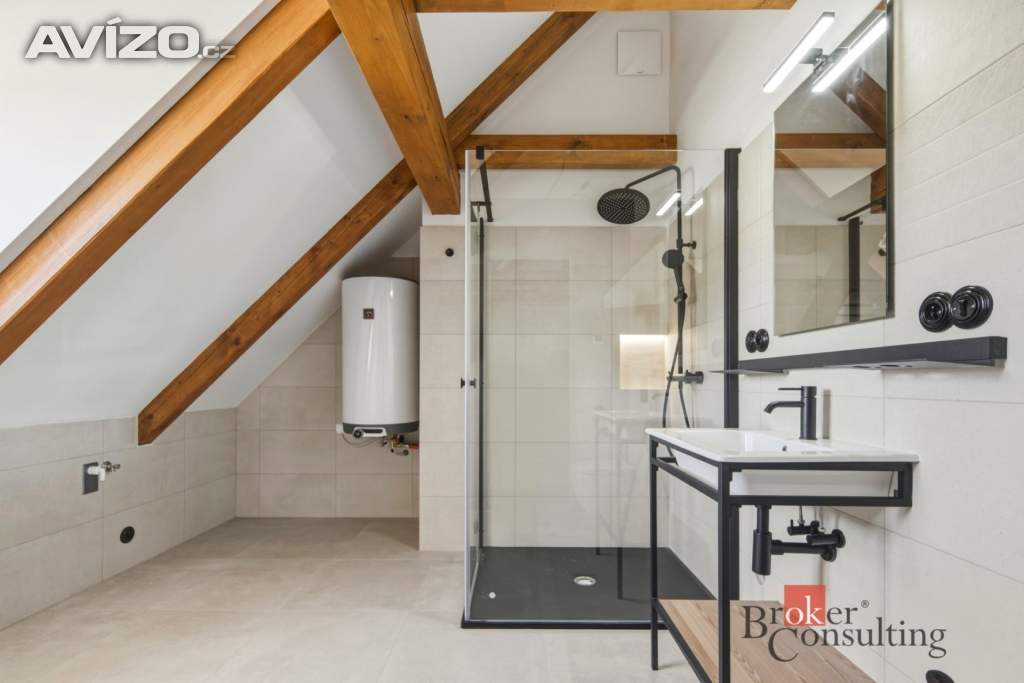Foto inzerátu Prodej bytu 2+kk 112 m², Jince