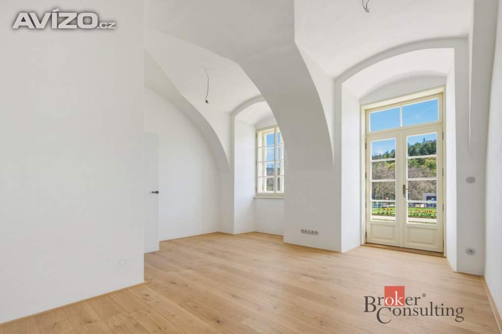 Prodej bytu 2+kk 88 m², Jince