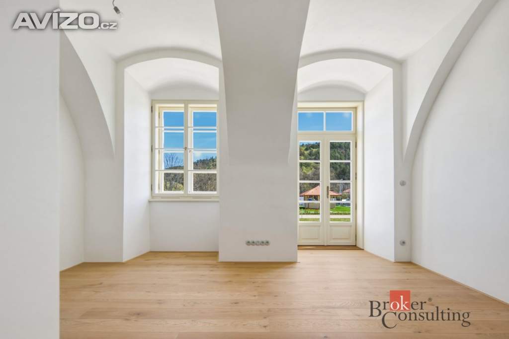 Foto inzerátu Prodej bytu 2+kk 88 m², Jince