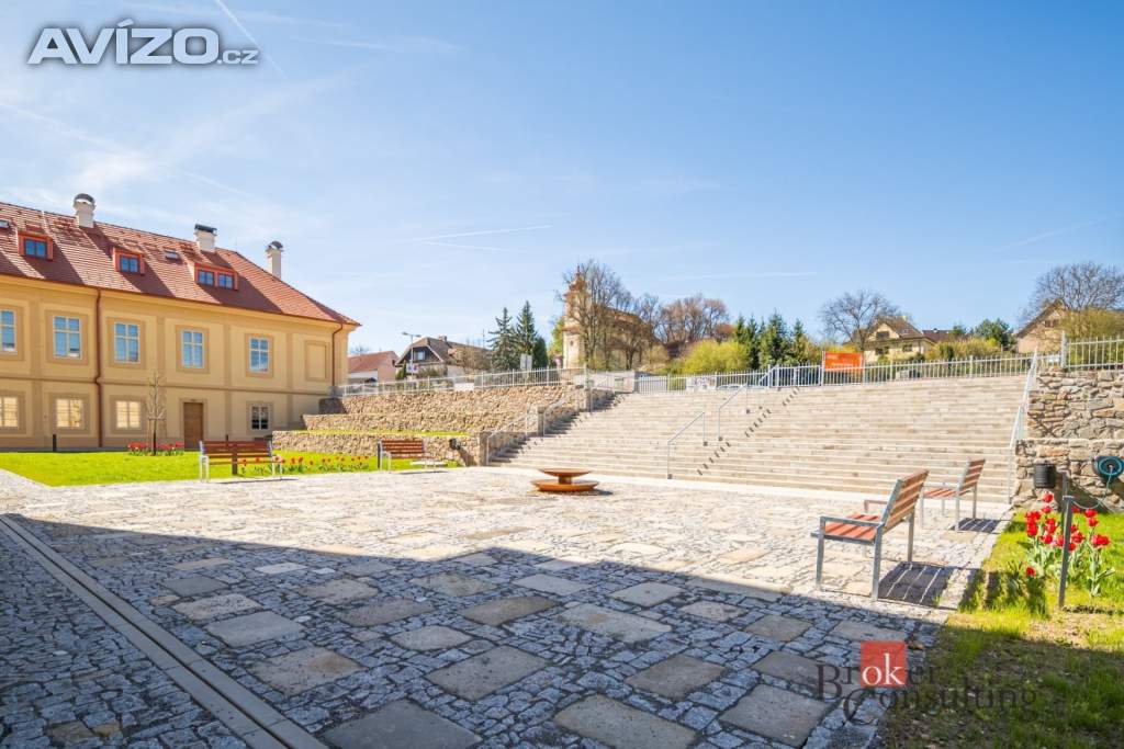 Foto inzerátu Prodej bytu 2+kk 88 m², Jince