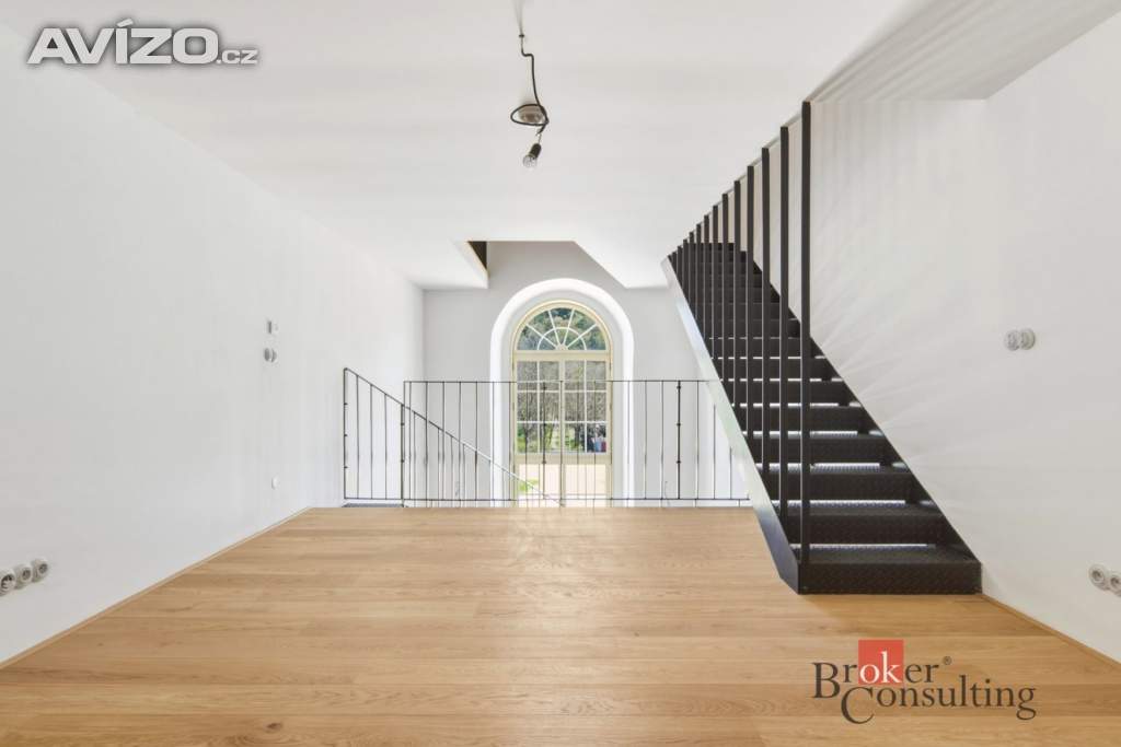 Prodej bytu 3+kk 95 m², Jince