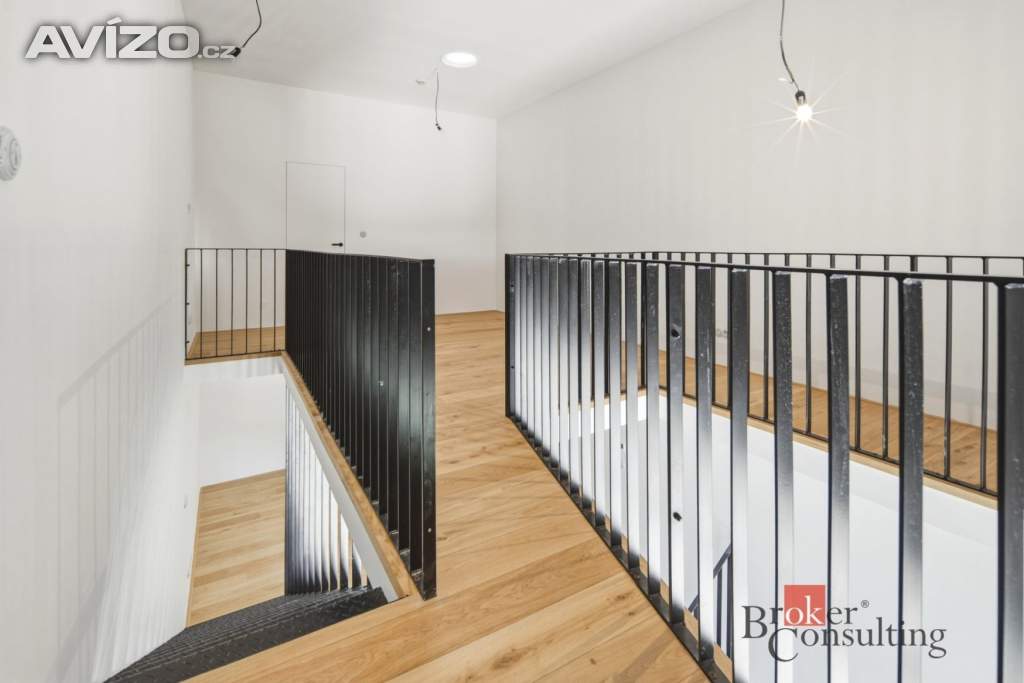 Foto inzerátu Prodej bytu 3+kk 95 m², Jince