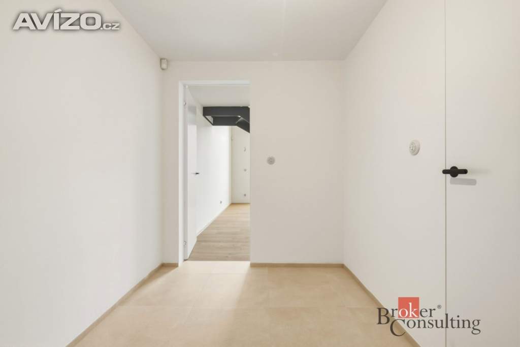Foto inzerátu Prodej bytu 3+kk 95 m², Jince
