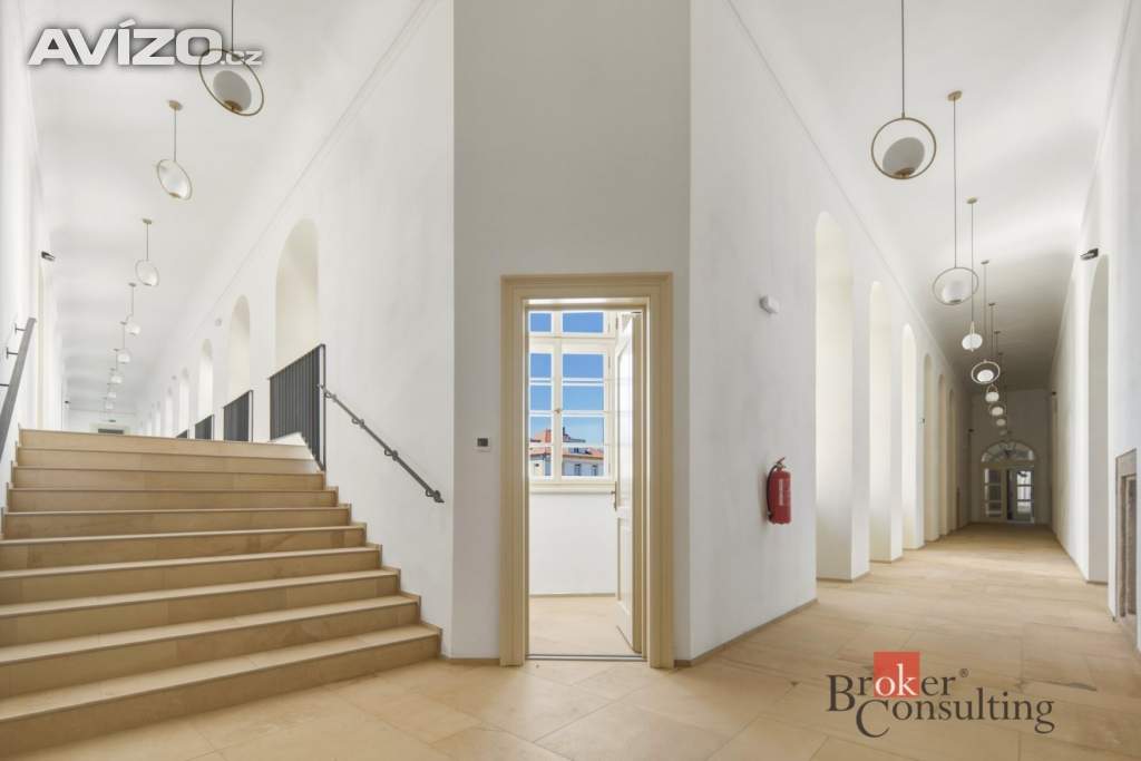 Foto inzerátu Prodej bytu 1+kk 62 m², Jince