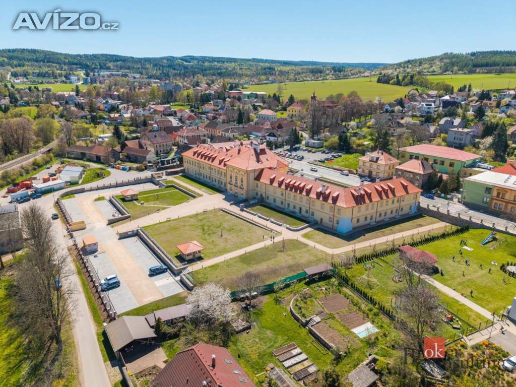 Foto inzerátu Prodej bytu 1+kk 62 m², Jince