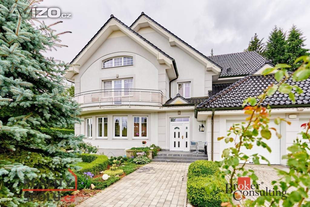 Prodej rodinné domy, 550 m² - Nová Role - Mezirolí