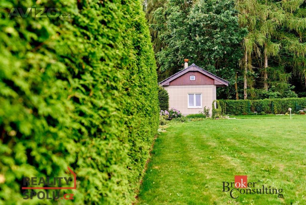 Foto inzerátu Prodej rodinné domy, 550 m² - Nová Role - Mezirolí