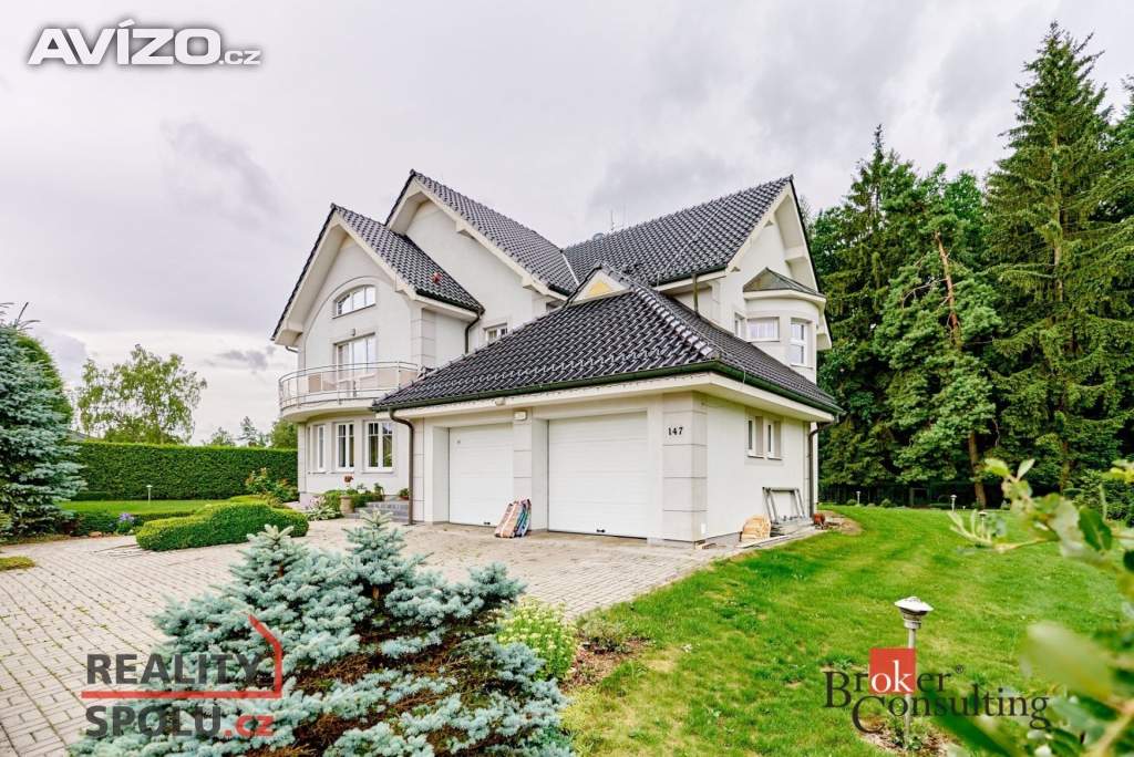 Foto inzerátu Prodej rodinné domy, 550 m² - Nová Role - Mezirolí