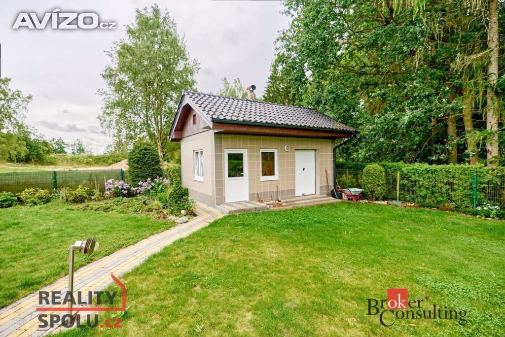 Foto inzerátu Prodej rodinné domy, 550 m² - Nová Role - Mezirolí