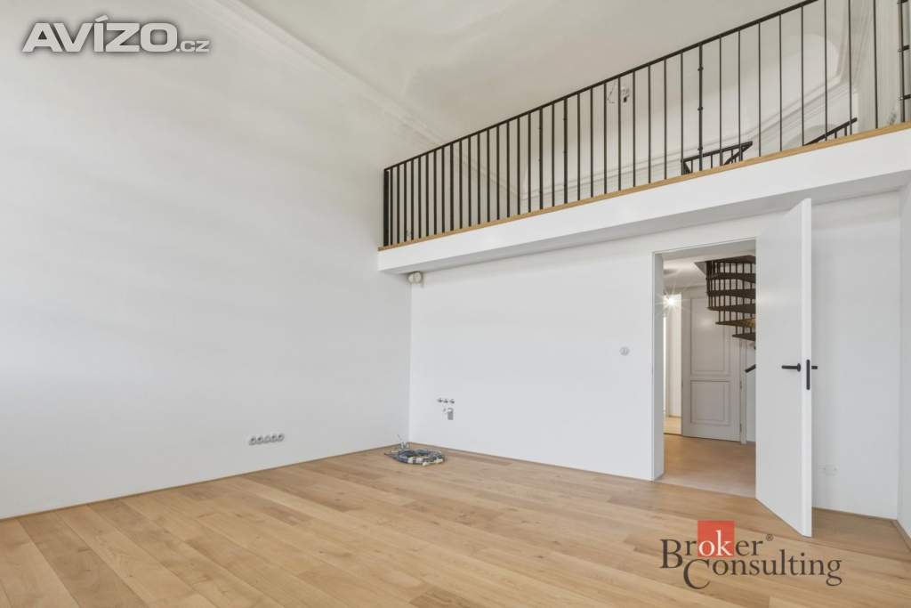 Foto inzerátu Prodej bytu 2+kk 59 m², Jince